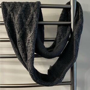 🍁Gray Infinity Scarf